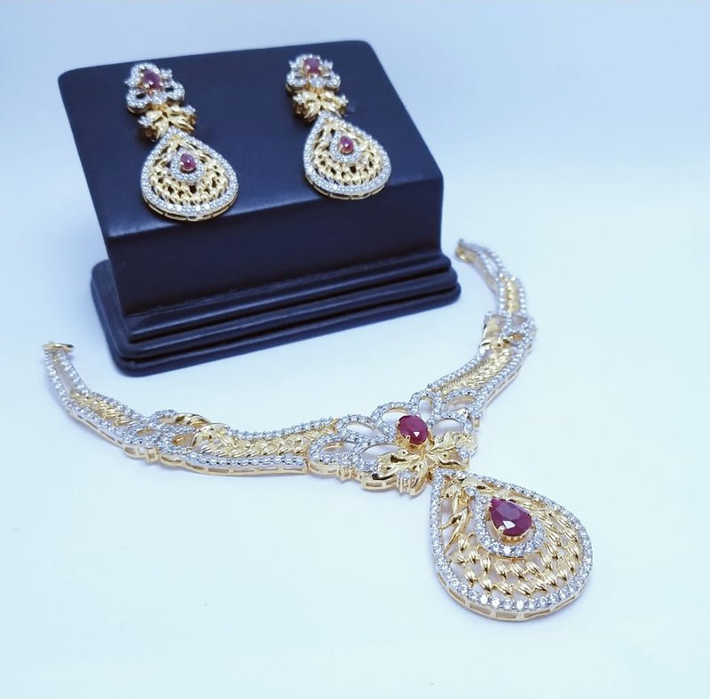 Gold Plated Necklace Set With American Zircons (925 Silver)