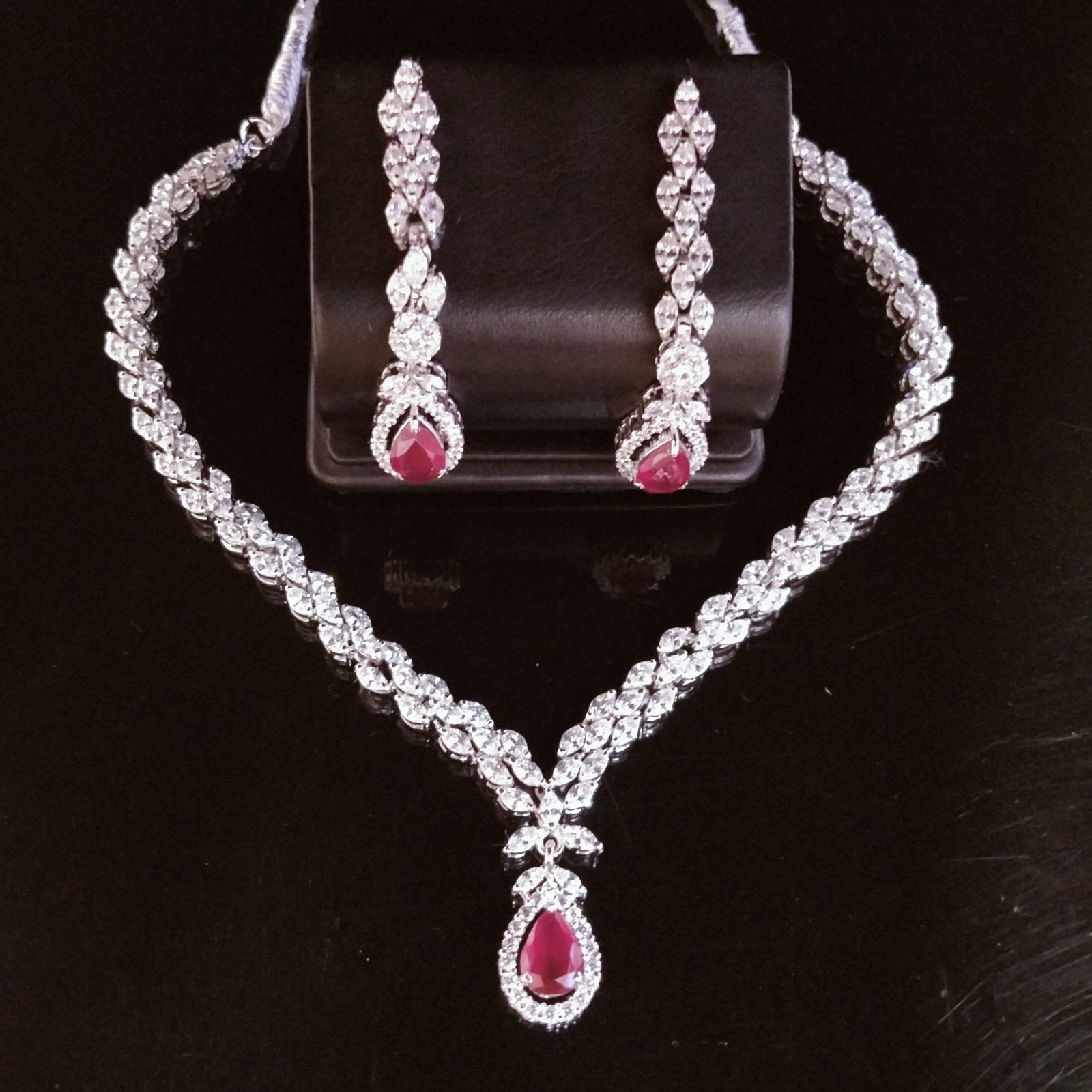 925 Sterling silver Necklace Set White gold plated. With Zircons and synthetic Ruby.