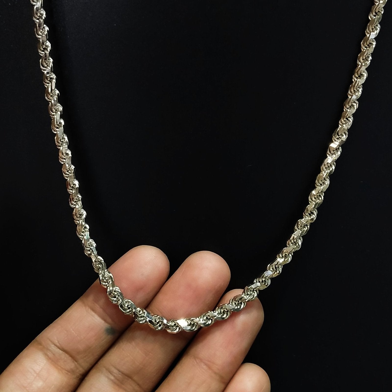 925 Silver Rope Chain.