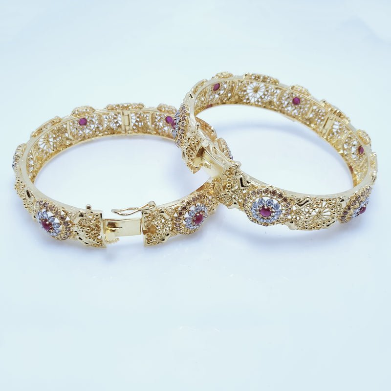 Bangles with Chetum and Zircons 21k Gold Plated. (925 Silver)