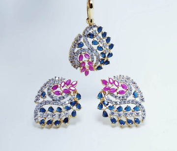 Gold Plated Pendant Set with blue Sapphire and Chetum Zircons. (925 Silver)