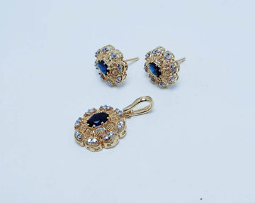 Gold Plated Pendant Set with blue Sapphire and Zircons. (925 Silver)