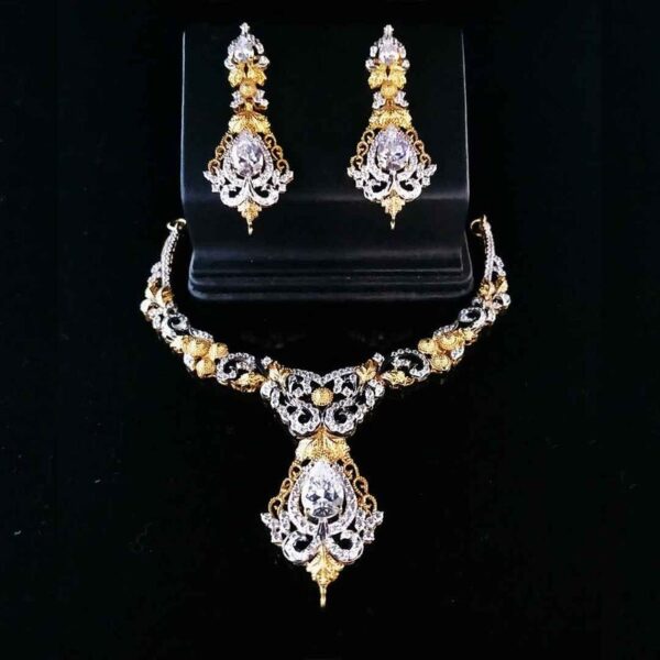 Gold Plated Silver Necklace Set With Zircons.