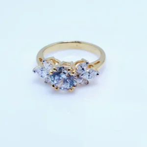 Diamond Style Ring with Cubic Zircons Premium Quality. (925 Silver)