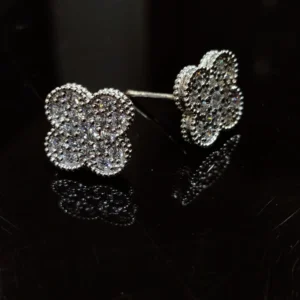 Vancleef Studs