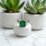 Exquisite Emerald & White Zircon Ring in 925S